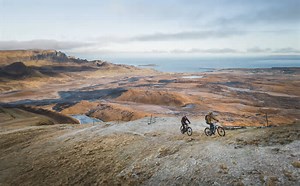 Danny MacAskill and Steve Peat ride the Trotternish Ridge in the Isle of Skye